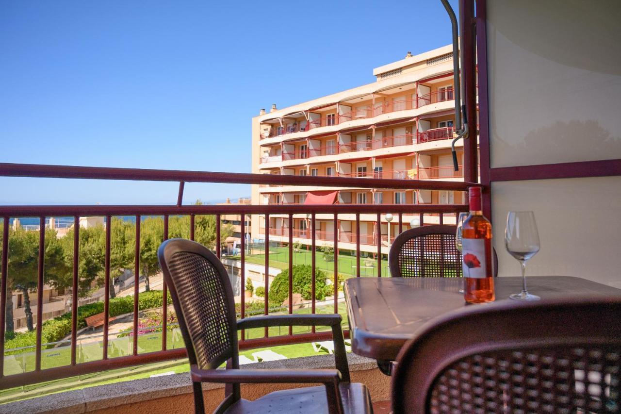 Albatros Family Aparthotel Salou Exterior photo